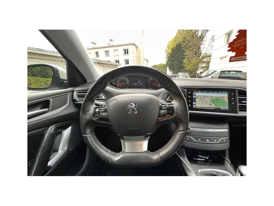 PEUGEOT d'occasion 308 1.6 THP 155 FELINE de 2014 Vaucresson (92)﻿