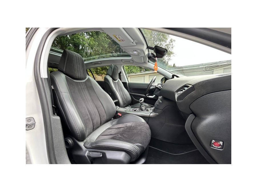 PEUGEOT d'occasion 308 1.6 THP 155 FELINE de 2014 Vaucresson (92)﻿