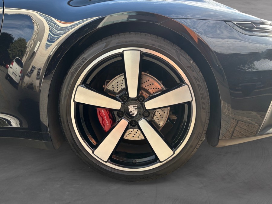 PORSCHE d'occasion 911 3.0 394ch Carrera PDK de 2024 Montreuil (93)﻿