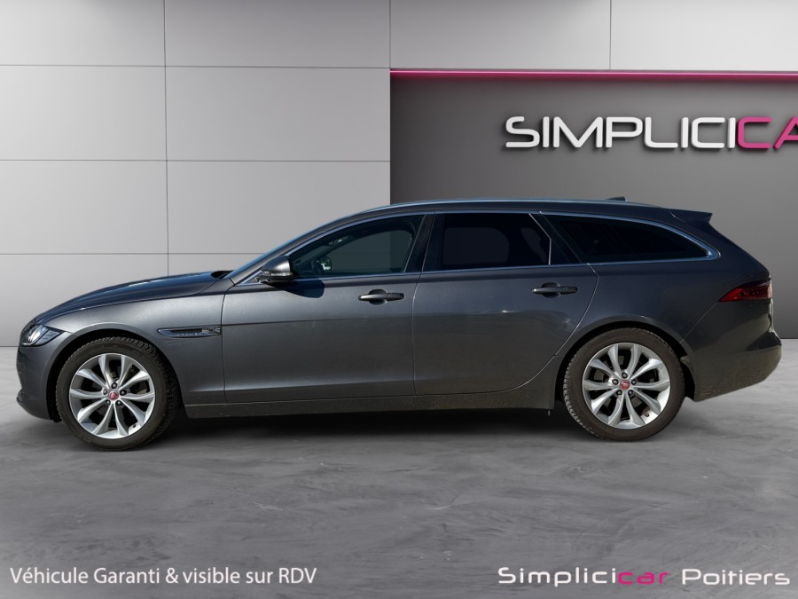 JAGUAR d'occasion XF JAGUAR XF SPORTBRAKE 2.0D 180 PRESTIGE AWD BA de