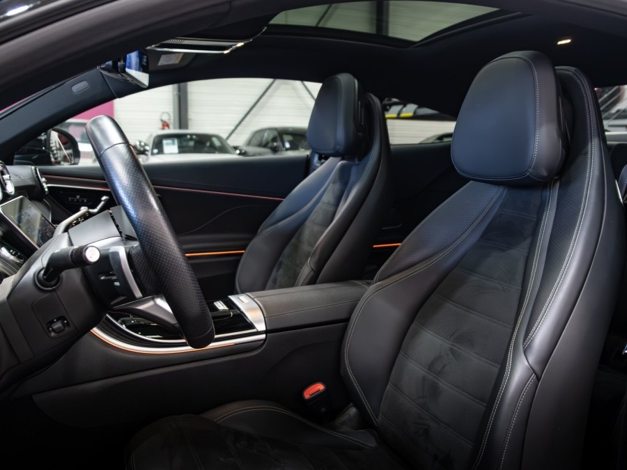 MERCEDES d'occasion CLE 300e Hybrid EQ 313ch AMG Line 9G-Tronic de