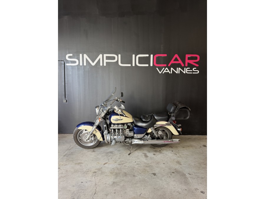 HONDA d'occasion GL 1500 F6C GL 1500 F6C Valkyrie de 1998 Vannes (56)﻿