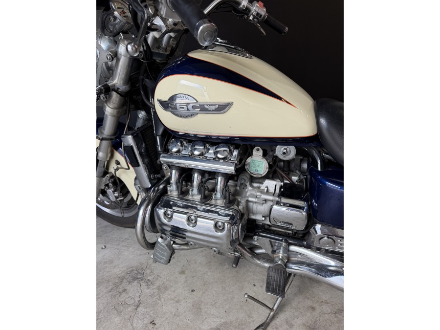 HONDA d'occasion GL 1500 F6C GL 1500 F6C Valkyrie de 1998 Vannes (56)﻿