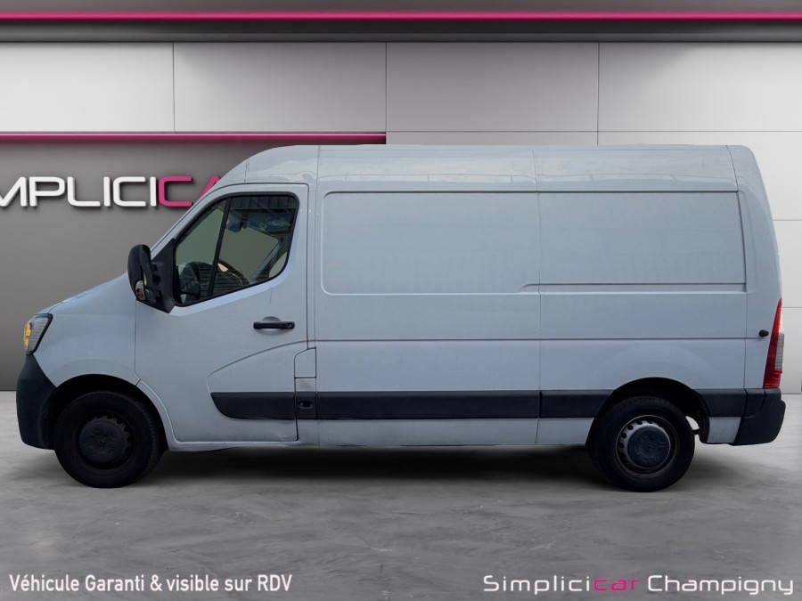 RENAULT d'occasion MASTER F3500 L2H2 2.3 Blue dCi 150 ch Confort