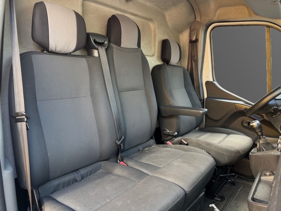 RENAULT d'occasion MASTER F3500 L3H2 2.3 dCi 150ch Energy Cabine