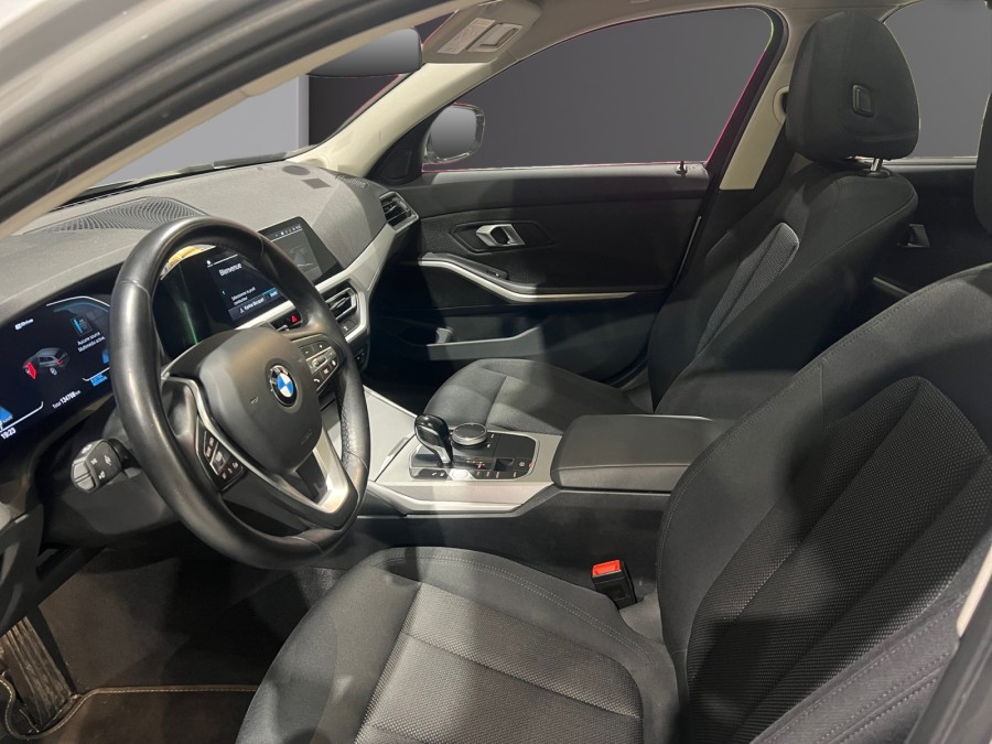 BMW d'occasion 330 330e 292Ch HYBRIDE Business Design de 2021