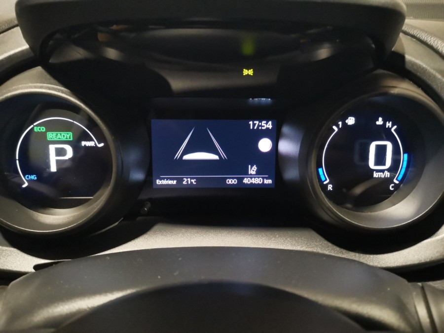 TOYOTA d'occasion YARIS CROSS 116h Design MY22 de 2022 Nancy (54)﻿