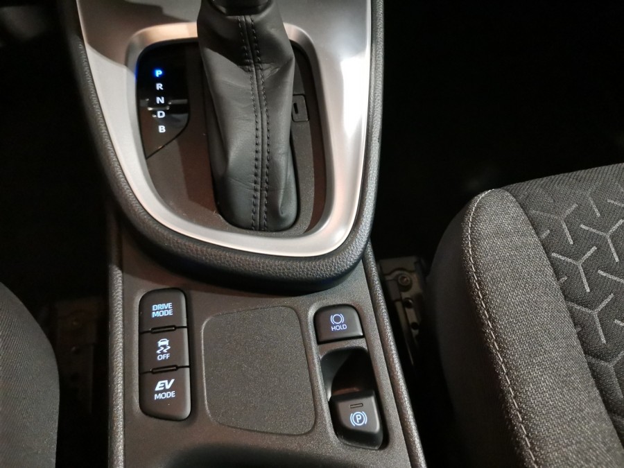 TOYOTA d'occasion YARIS CROSS 116h Design MY22 de 2022 Nancy (54)﻿