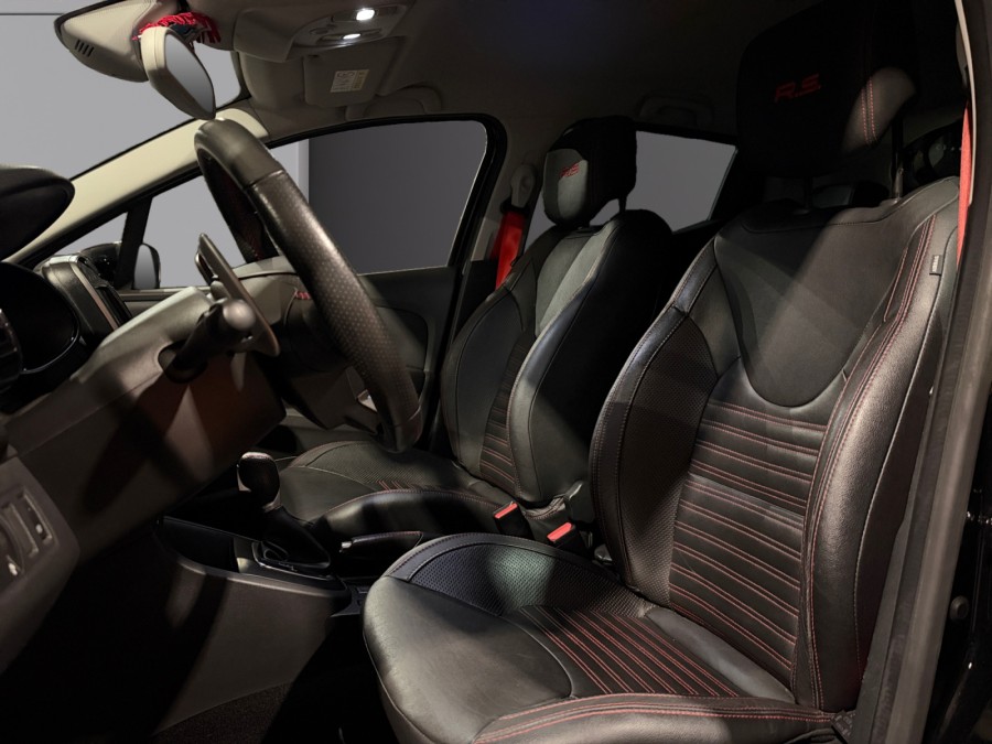RENAULT d'occasion CLIO IV 1.6 TCE 220 RS TROPHY EDC AUTO de 2017 Pau