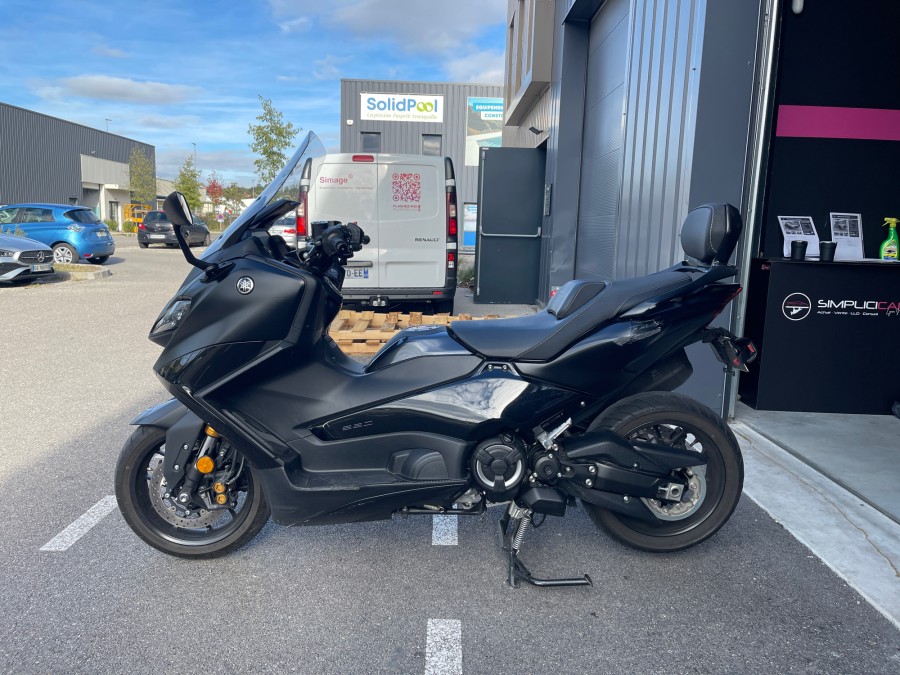 YAMAHA d'occasion TMAX 560 ABS de 2023 Lyon Nord (69)﻿