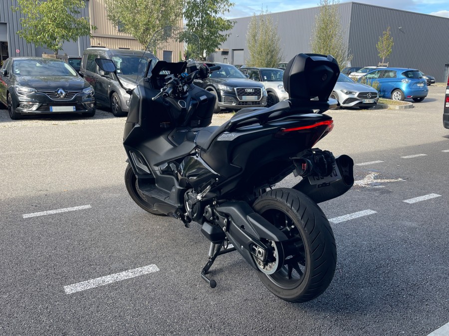 YAMAHA d'occasion TMAX 560 ABS de 2023 Lyon Nord (69)﻿