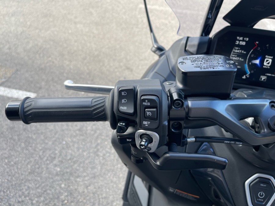 YAMAHA d'occasion TMAX 560 ABS de 2023 Lyon Nord (69)﻿
