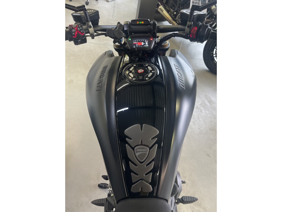 DUCATI d'occasion DIAVEL 1260 Diavel 1260 S de 2019 Royan (17)﻿
