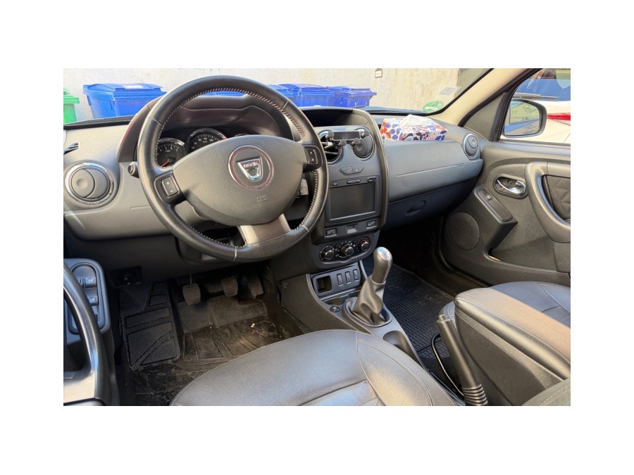 DACIA d'occasion DUSTER 1.6 16V 105 10 ANS GPL de 2014 Le Raincy (93)﻿