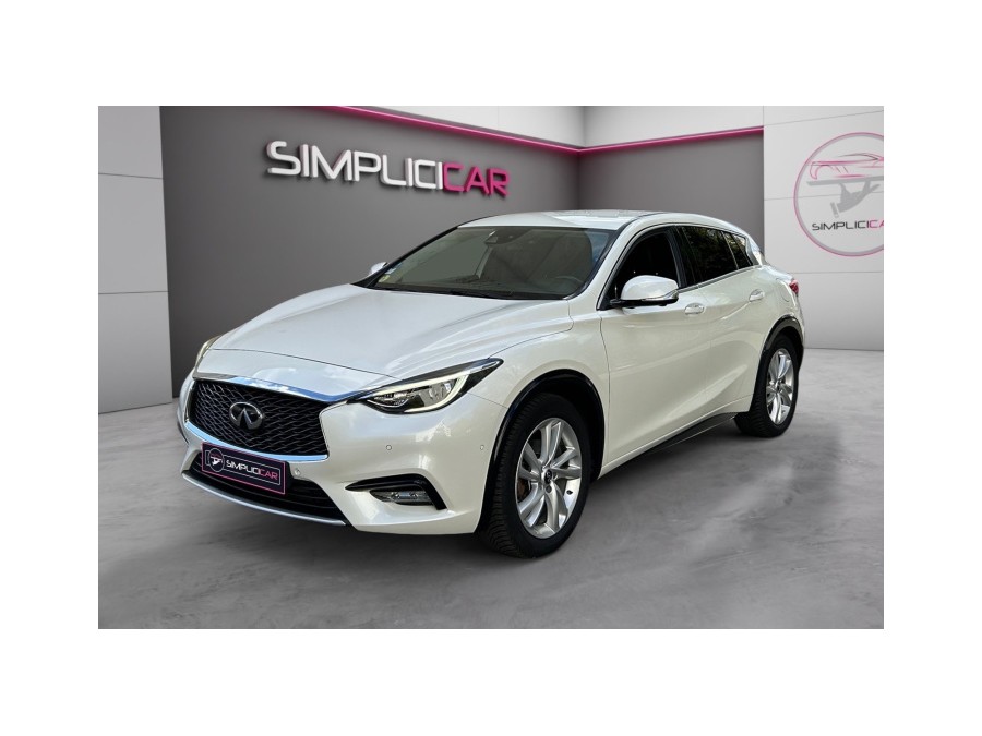 INFINITI d'occasion Q30 1.5 D PREMIUM CITY BLACK DCT AUTO de 2017