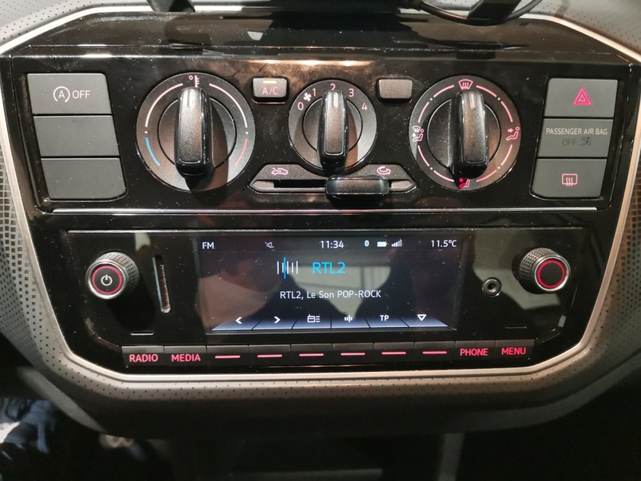 VOLKSWAGEN d'occasion UP 2.0 1.0 75 CONNECT de 2019 Nancy (54)﻿