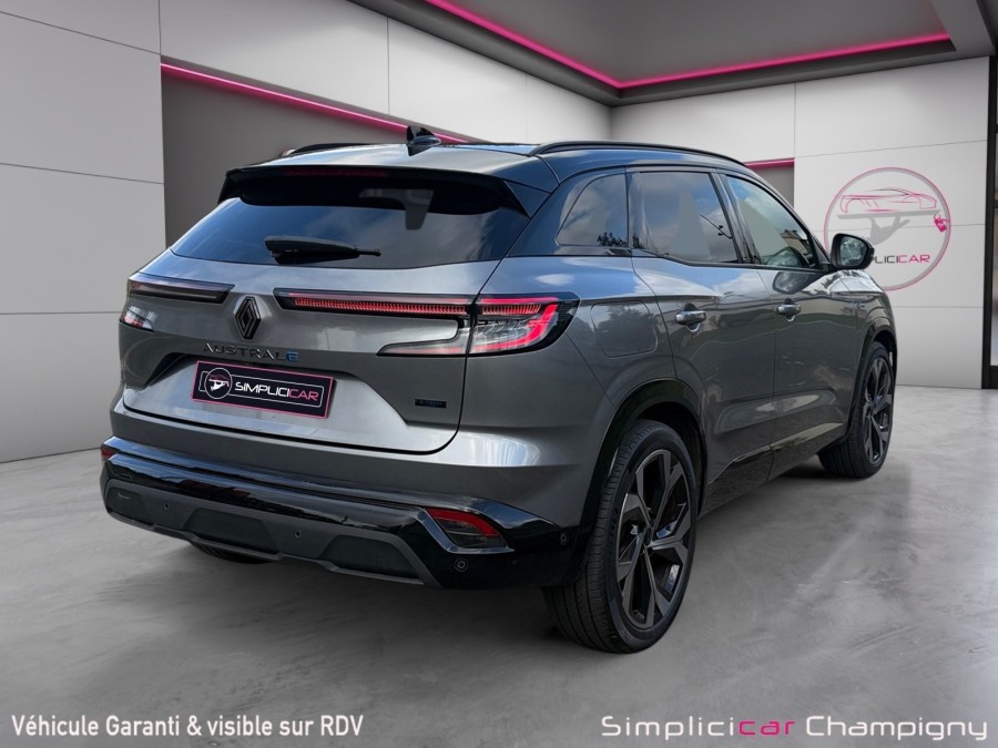 RENAULT d'occasion AUSTRAL 1.2 E-Tech full hybrid 200ch Iconic esprit