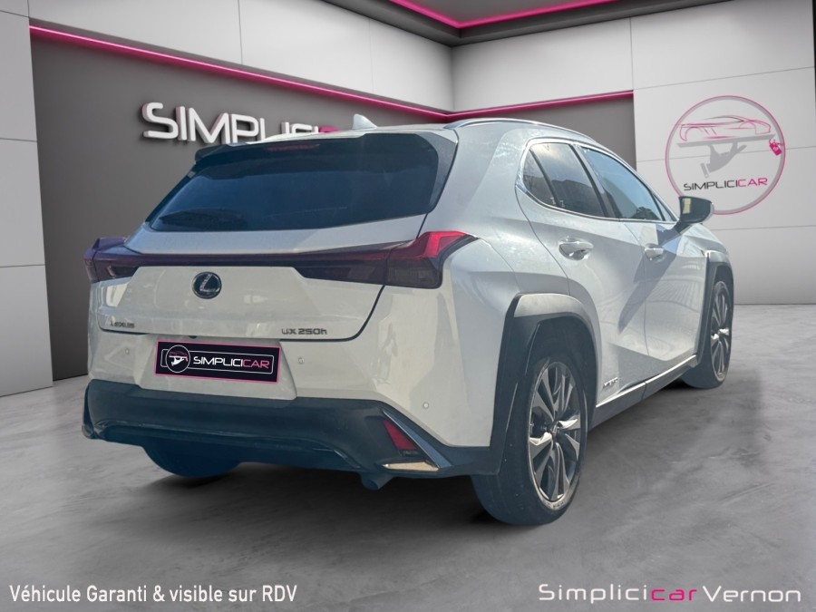 LEXUS d'occasion UX 250h 4WD F SPORT Executive MY19 de 2019 Vernon