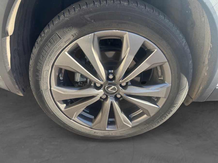 LEXUS d'occasion UX 250h 4WD F SPORT Executive MY19 de 2019 Vernon