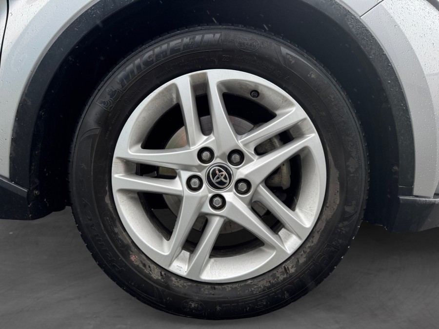 TOYOTA d'occasion C-HR 122h Dynamic Business 2WD E-CVT + Programme