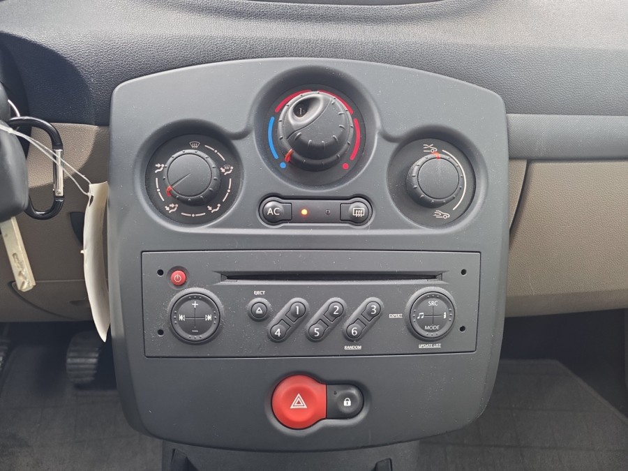 RENAULT d'occasion CLIO 1.2 16V de 2007 Arras (62)﻿