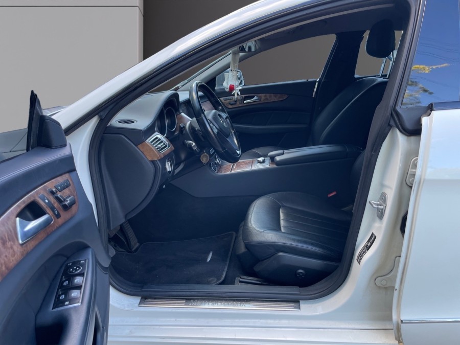 MERCEDES d'occasion CLS 350 CDI BLUE EFFICIENCY AUTO de 2011 Osny