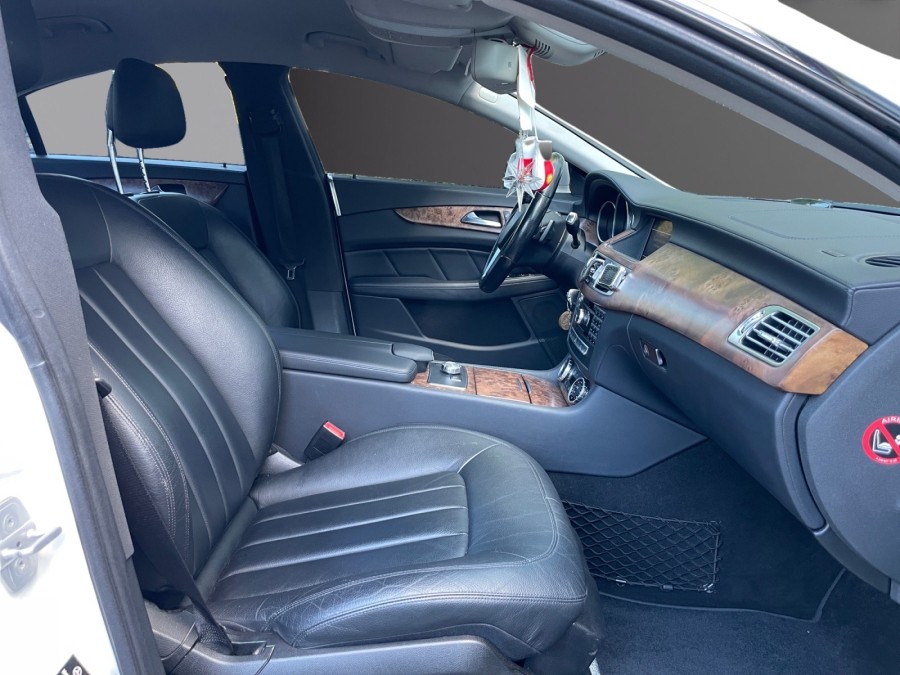 MERCEDES d'occasion CLS 350 CDI BLUE EFFICIENCY AUTO de 2011 Osny