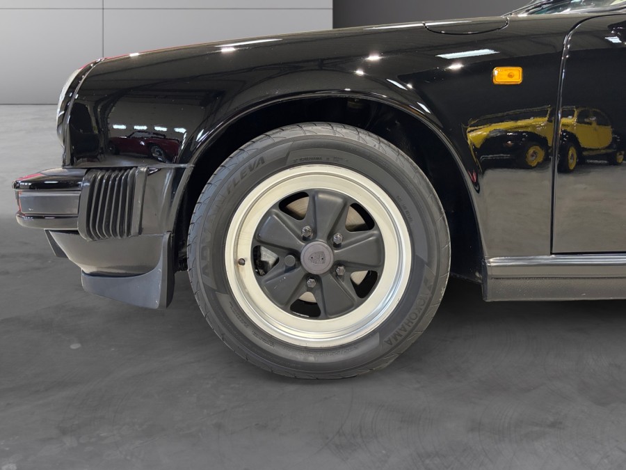 PORSCHE d'occasion 911 3 CARRERA de 1989 Fontainebleau (77)﻿