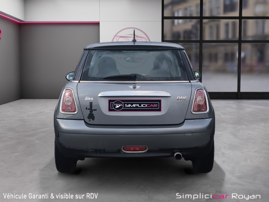 MINI d'occasion MINI (R56) ONE 75 ch PACK SALT de 2009 Royan (17)﻿