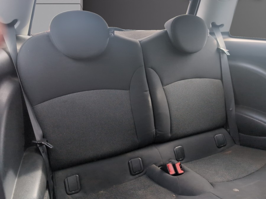 MINI d'occasion MINI (R56) ONE 75 ch PACK SALT de 2009 Royan (17)﻿