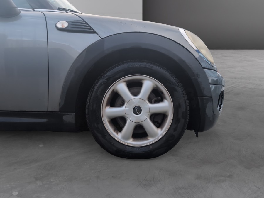 MINI d'occasion MINI (R56) ONE 75 ch PACK SALT de 2009 Royan (17)﻿