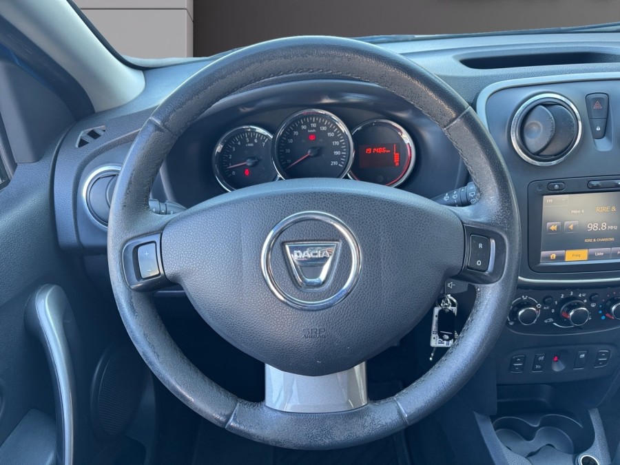 DACIA d'occasion SANDERO 1.5 DCI 90ch STEPWAY de 2015 La Ciotat (13)﻿