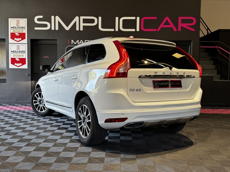 VOLVO d'occasion XC60 D4 181 SUMMUM GEARTRONIC de 2014 Aix Les Bains