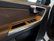 VOLVO d'occasion XC60 D4 181 SUMMUM GEARTRONIC de 2014 Aix Les Bains