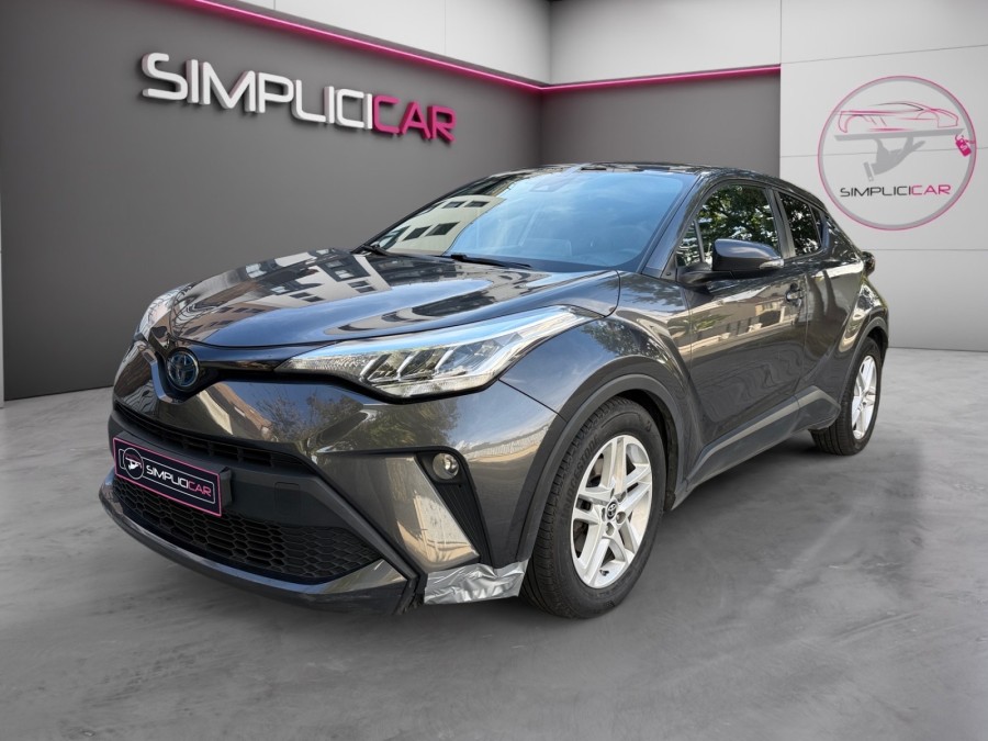 TOYOTA d'occasion C-HR 1.8 Hybride 140ch Design NG23 de 2022