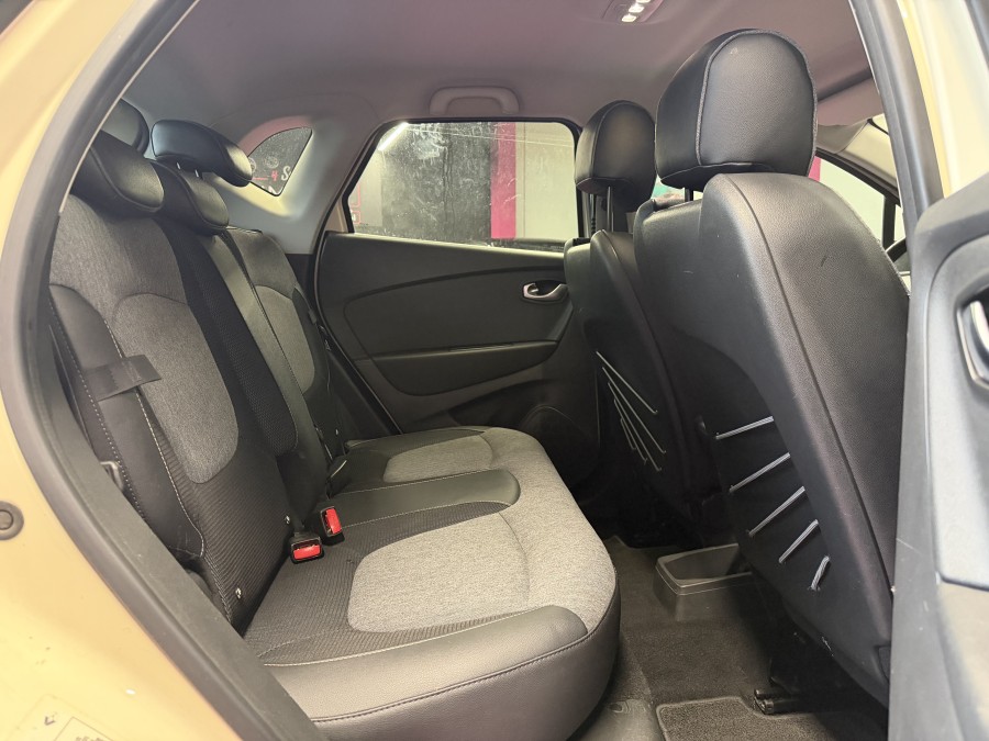 RENAULT d'occasion CAPTUR 1.2 TCE 120 INTENS EDC de 2018 Villebon Sur