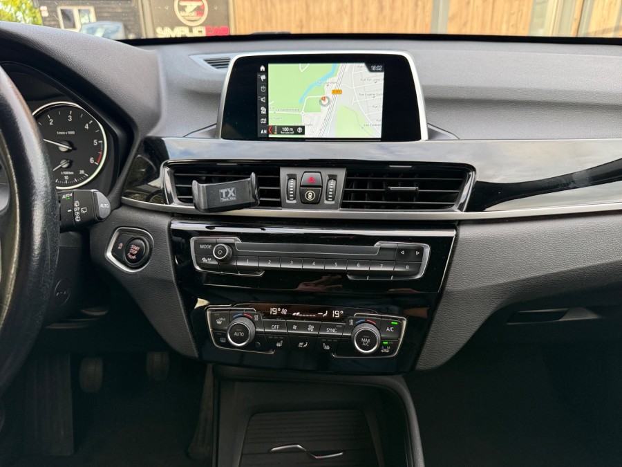 BMW d'occasion X1 sDrive18d 150ch Business Design de 2017 Rennes (35)﻿
