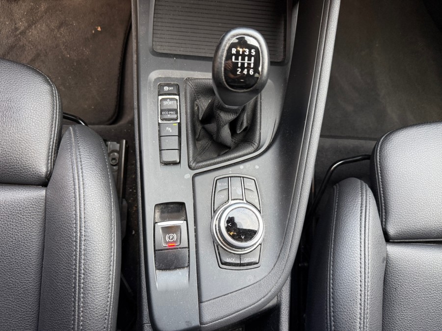 BMW d'occasion X1 sDrive18d 150ch Business Design de 2017 Rennes (35)﻿
