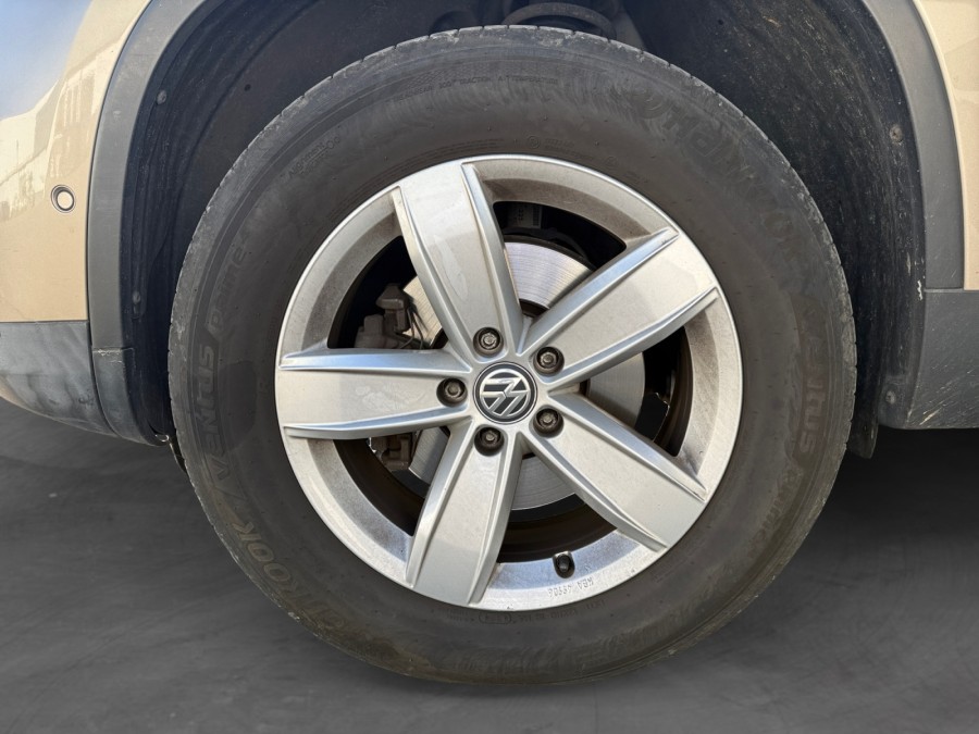 VOLKSWAGEN d'occasion TIGUAN 2.0 TDI 150 4X2 DSG PH2 de 2011 Saint
