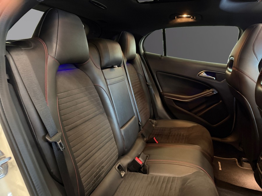 MERCEDES d'occasion GLA 220 D 4MATIC INSPIRATION AUTO de 2019