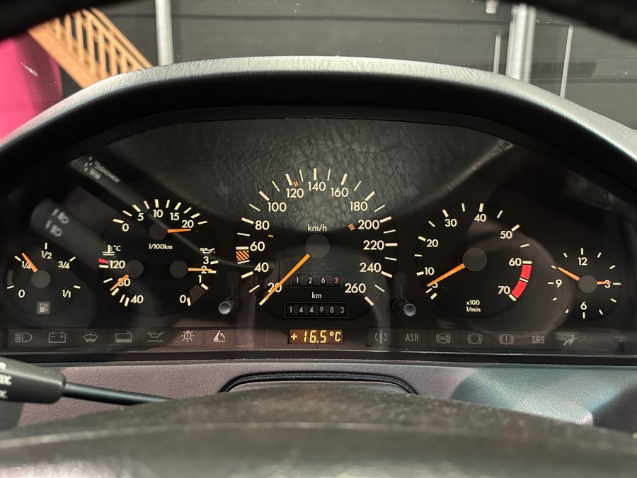 MERCEDES d'occasion 500 5 SL AUTO de 1992 St Jean du Cardonnay (76)﻿
