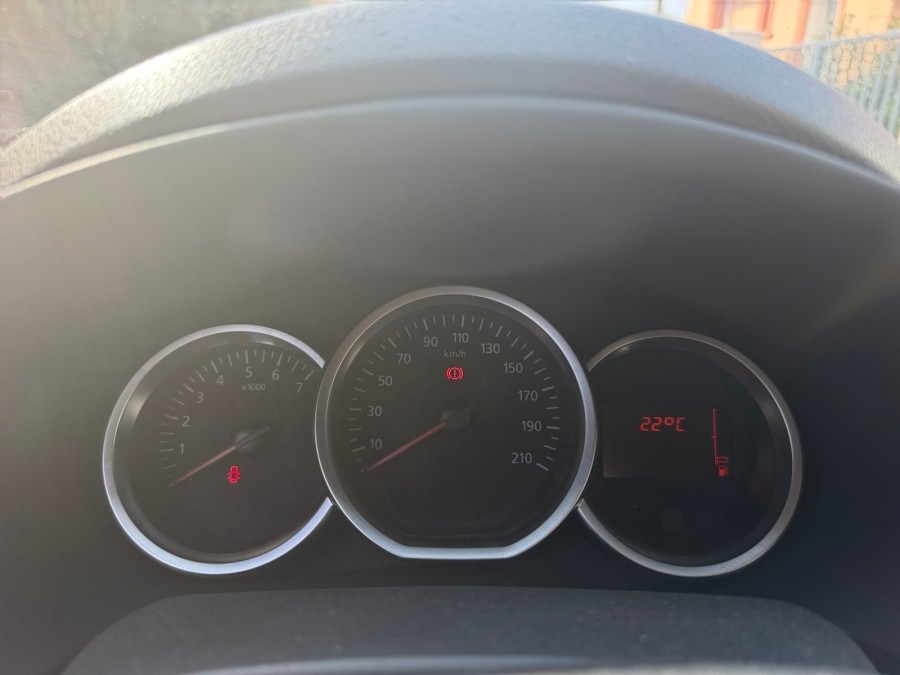DACIA d'occasion SANDERO 0.9 TCe 90ch Stepway de 2017 Cannes (06)﻿
