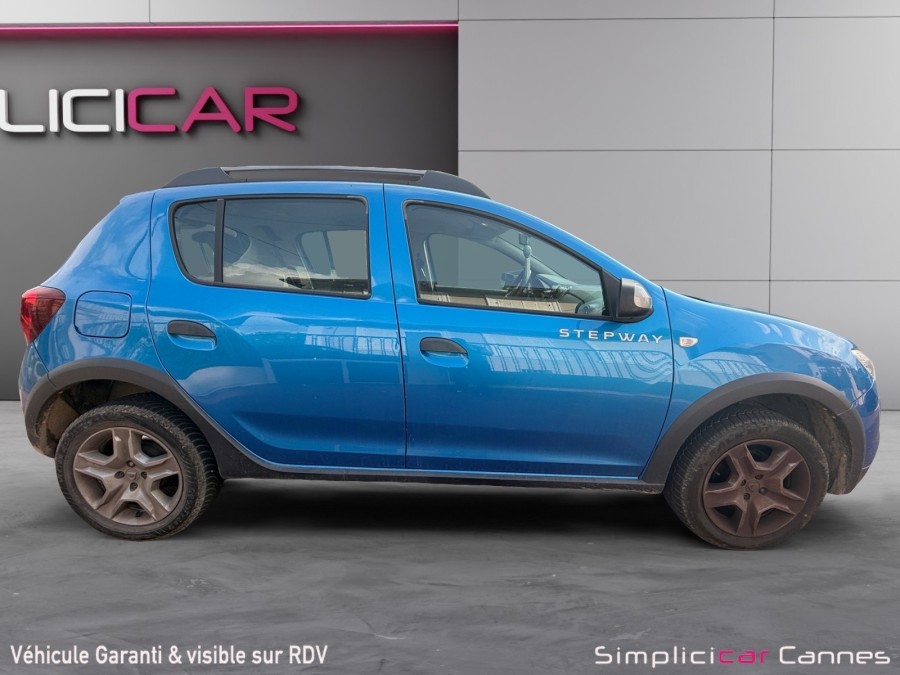 DACIA d'occasion SANDERO 0.9 TCe 90ch Stepway de 2017 Cannes (06)﻿