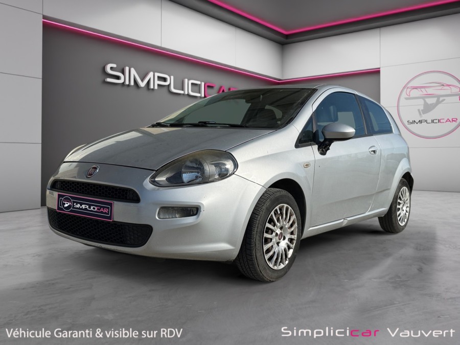 FIAT d'occasion PUNTO 1.3 Multijet 16v 75ch Pop 3p de 2014 Vauvert