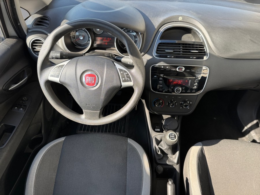 FIAT d'occasion PUNTO 1.3 Multijet 16v 75ch Pop 3p de 2014 Vauvert