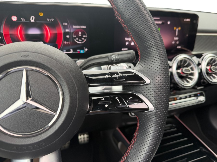 MERCEDES d'occasion GLB GLB 200 D AMG LINE de 2024 Carcassonne (11)﻿