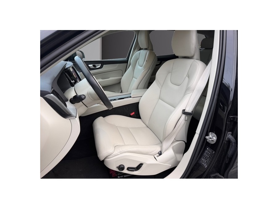 VOLVO d'occasion XC60 T6 AWD 398 START GEARTRONIC PH2 de 2024 Tours