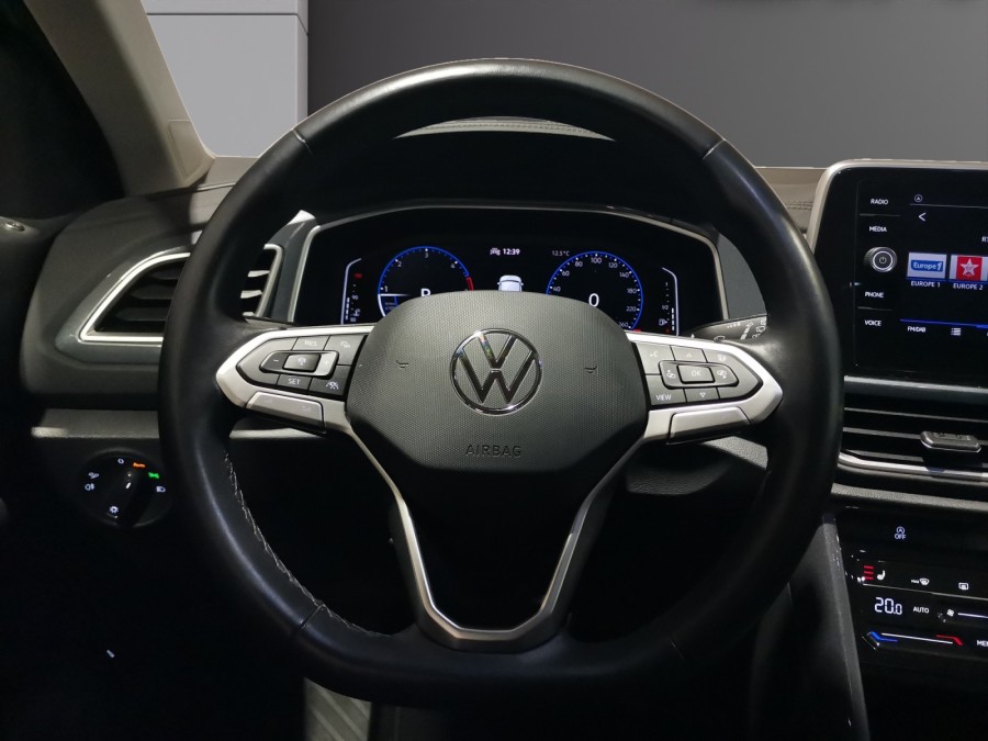 VOLKSWAGEN d'occasion T-ROC 2 TDI 150 STYLE MATRIX DSG AUTO de 2023