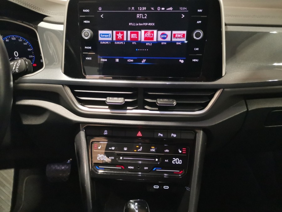 VOLKSWAGEN d'occasion T-ROC 2 TDI 150 STYLE MATRIX DSG AUTO de 2023