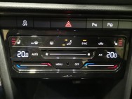 VOLKSWAGEN d'occasion T-ROC 2 TDI 150 STYLE MATRIX DSG AUTO de 2023